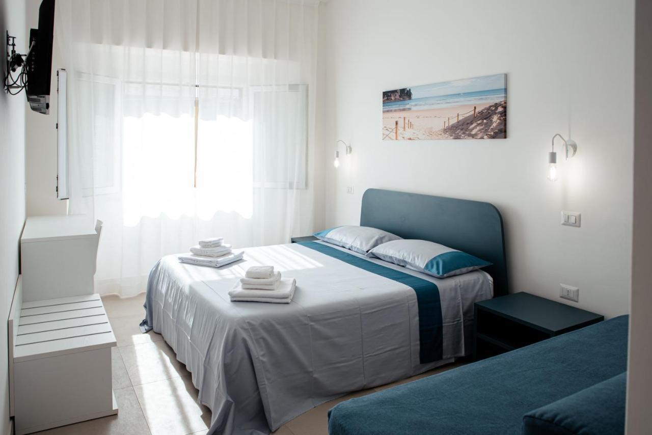 Hotel Torre Del Salento à Torre San Giovanni Extérieur photo
